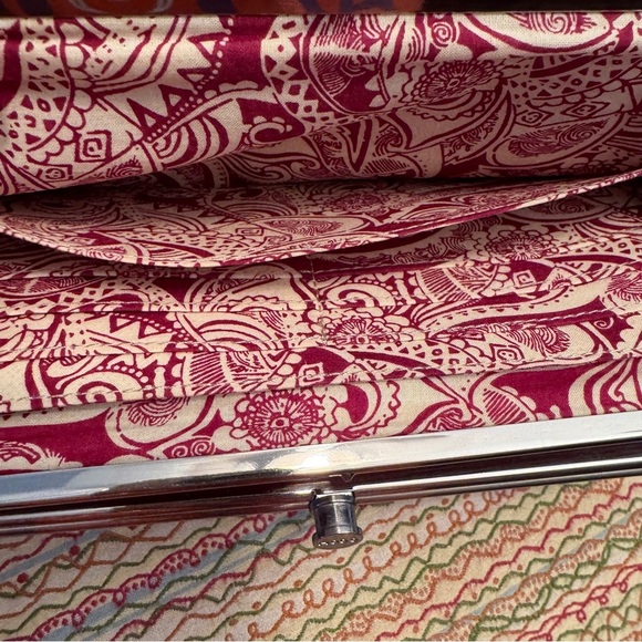 Hobo The Original Pink Leather Double Kisslock Framed Credit Card Bifold Wallet - Picture 3 of 12